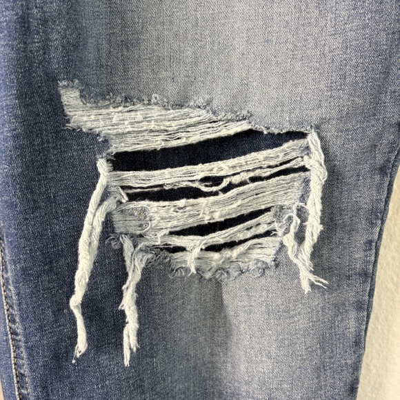 Silver Jeans Co. NWT Plus Size Girlfriend Mid Rise Skinny Jeans 24W Distressed - Picture 8 of 14